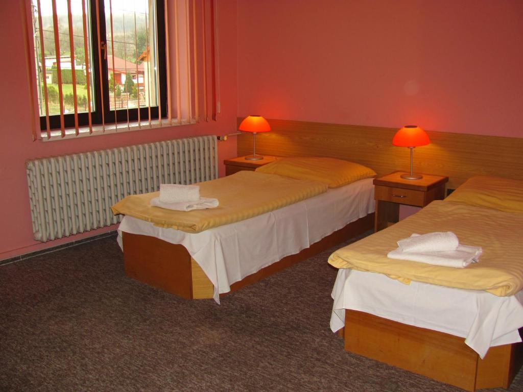 Hotel Isora Ostrava Rum bild