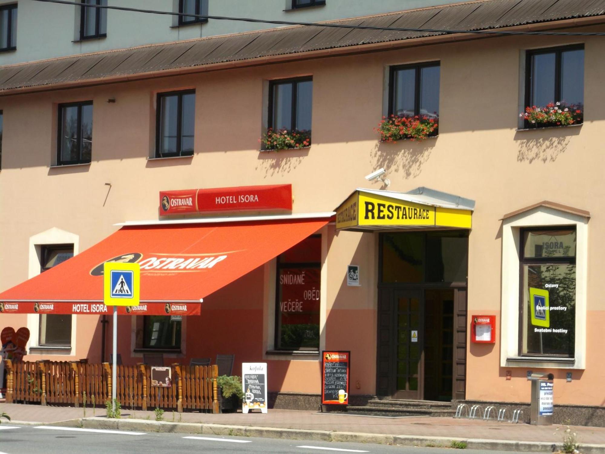 Hotel Isora Ostrava Exteriör bild