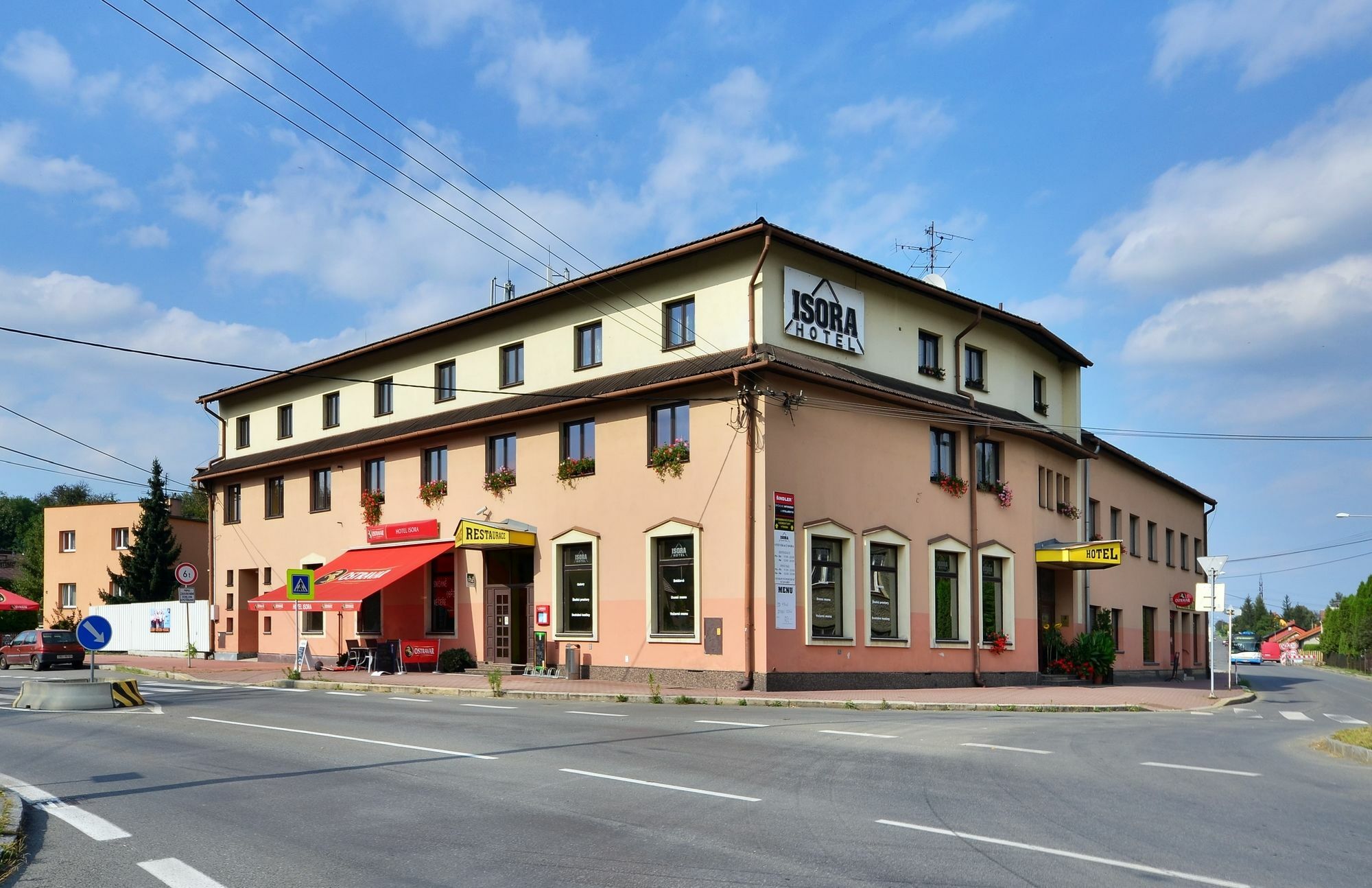 Hotel Isora Ostrava Exteriör bild